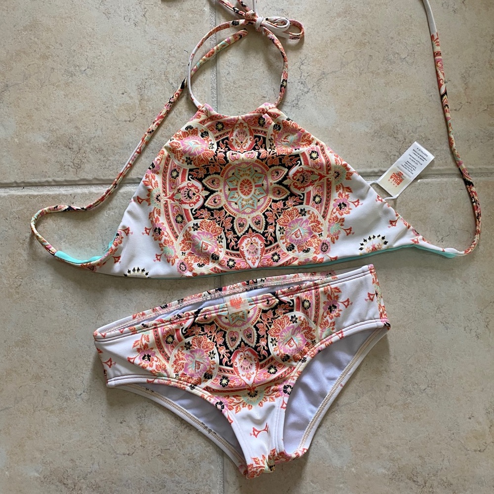 Girls Bills Bong swimsuit sz 8